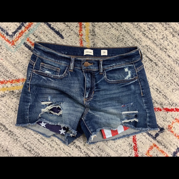 American Flag Pocket Shorts - Picture 2 of 3